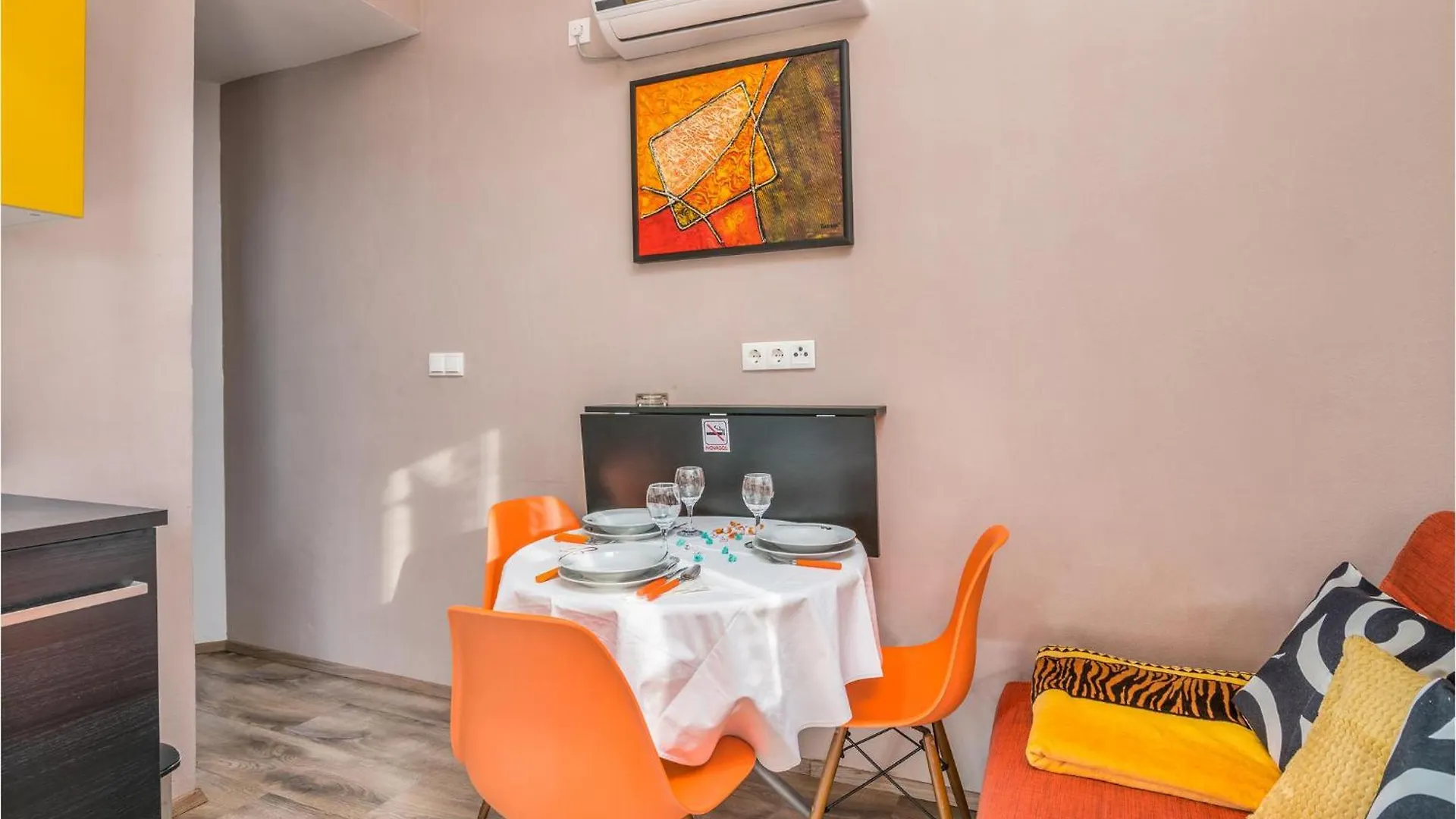 Cozy Apartment In Njivice With Kitchen Croatia